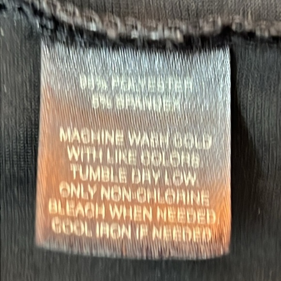 WHBM Women’s Top Sz M Black 3/4 Sleeves Scoop w/Keyhole Polyester/Spandex EUC - Picture 3 of 9